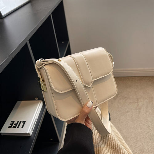 Fashion retro messenger bag ladies messenger bag casual small bag autumn and winter new shoulder mobile phone bag mini bag