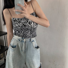 Load image into Gallery viewer, Fashionable Leopard Print Bottoming Strap Tank Top Women&#39;s Summer Stretch Design Sense Niche Outdoor Short Vest Summer Clothes