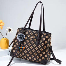 Load image into Gallery viewer, Female bag 2021 new trend big bag fashion printing portable large capacity PU shoulder messenger bag