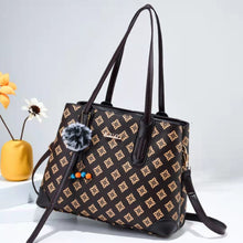 Load image into Gallery viewer, Female bag 2021 new trend big bag fashion printing portable large capacity PU shoulder messenger bag