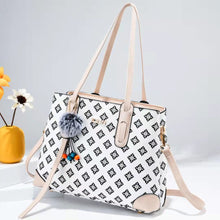 Load image into Gallery viewer, Female bag 2021 new trend big bag fashion printing portable large capacity PU shoulder messenger bag
