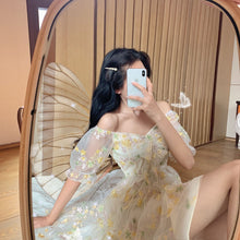 Load image into Gallery viewer, French Floral Dress Women Sexy Puff Sleeve Lace Chiffon Print Mini Dress Women Summer Korean Style Vintage Fairy Dress New 2020