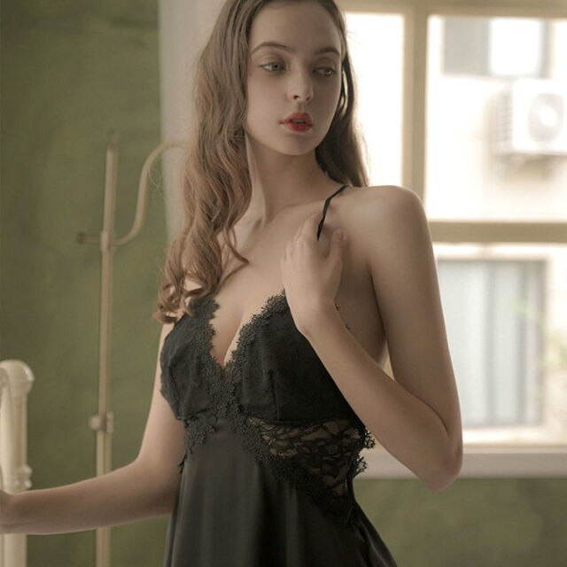 French Princess Nightdress Womens Silk Sling Dress Cutout Flower Nightwear Lace V-Neck Satin Sexy Home Pajamas with Chest Pad
