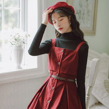 Load image into Gallery viewer, French Retro Strap Dress Women&#39;s Red Square Collar Elegant All-match Sleeveless Dress 2021 Spring Autumn Hot Sale Strap Dresses