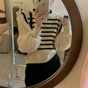 French paneled striped fake two-piece knitwear women&#39;s 2023 early spring new age-reducing foreign pullover sweater women&#39;s top