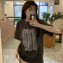 Load image into Gallery viewer, Gray Short Sleeve T-shirt Women&#39;s Summer 2021 New Harajuku Design Sense Of Minority Loose Medium Length Top