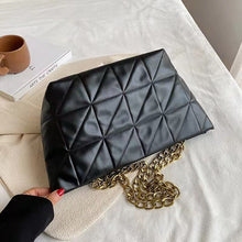 Load image into Gallery viewer, Inverno grande acolchoado sacos de ombro para as mulheres couro do plutônio 2021 hit grande moda designer marca tote corrente bo