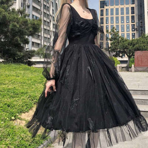 Kawaii Vintage Summer Gothic Dress Women Elegant Lolita Black Sexy Revolve Dress Female Casual Princess Puff Sleeve Fairy Dress