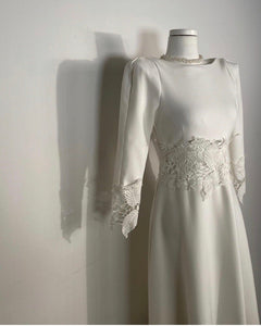 Korean Chic Elegant Temperament Stitching High Waist Thin Round Hollow Out White Lace Crochet Long Sleeve Dress Robe Femme Hip