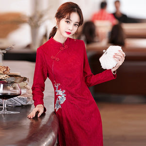 Lace Embroidered Improved Cheongsam Dress Women Long Sleeve Stand Collar Split Fork Elegant Chinese Style Wedding Dresses Female