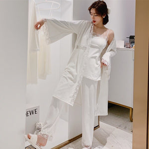 Ladies Pajamas Three Piece Suit Spring And Summer Retro Palace Island Velvet Robe Silver Fox Velvet Pajamas women's  Homewear