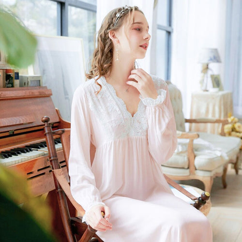 Ladies Vintage Sleepshirts Floral Sleepwear Palace Style Lace Nightgowns V-neck Long white Nightdress Sexy Women Nightwear