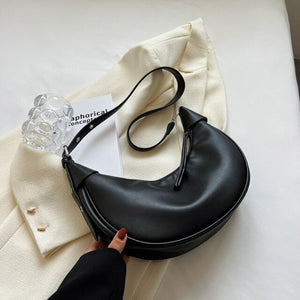 Ladies solid leather shoulder bag Fashion casual crossbody bag dumpling bag winter new dark women&#39;s mobile phone bag