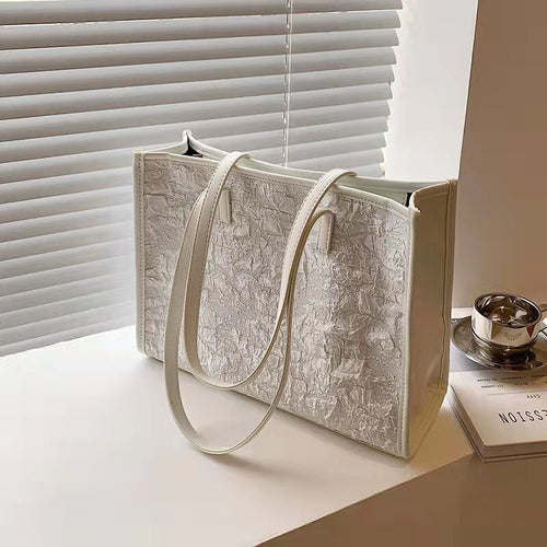 Large-capacity, versatile, new fashion shoulder bag, unique niche design tote bag