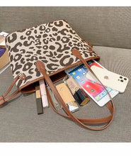Load image into Gallery viewer, Leopard print tote bag large-capacity commuter trendy shoulder bag one drop delivery
