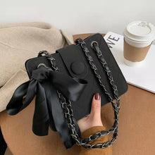 Load image into Gallery viewer, Lingge chain pequeno quadrado saco na moda bordado thread crossbody estilo ocidental um ombro axila saco