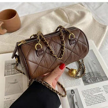 Load image into Gallery viewer, Lingge chain pillow bag 2021 new wild messenger bag high-quality fashion shoulder bag