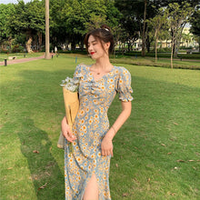 Load image into Gallery viewer, Little Daisy Floral Dress Women 2021 Summer French Gentle Temperament Sundress Female Thin Waist Platycodon Long Vestidos Ladies