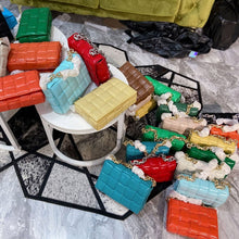 Load image into Gallery viewer, Luxury Women&#39;s Shoulder Bags Weave Leather Flap Bag For Women 2020 New Brand Designer Handbags Thick Chain Crossbody Bags Female