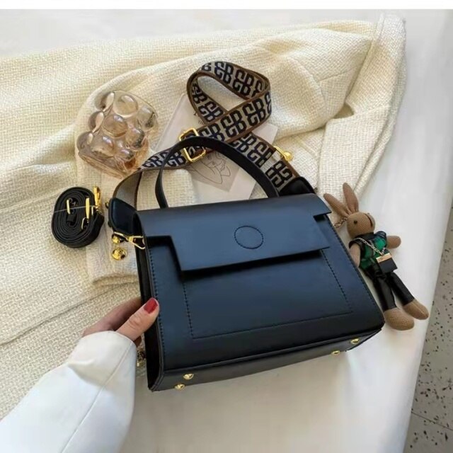 Luxury brand simple retro 2021 new trendy all-match high-quality fashion one-shoulder handbag