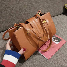 Load image into Gallery viewer, Luxury high design niche texture 2022 new all-match messenger bag fashion one-shoulder portable female bag