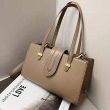 Load image into Gallery viewer, Luxury high design niche texture 2022 new all-match messenger bag fashion one-shoulder portable female bag