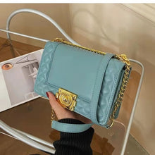 Load image into Gallery viewer, Luxury high-end brand 2022 new fashion all-match diagonal one-shoulder small square bag female bag