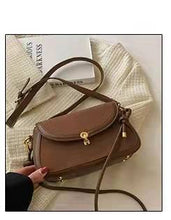 Load image into Gallery viewer, Luxury high-end design brand retro stitching one-shoulder messenger ladies texture bag
