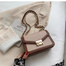 Load image into Gallery viewer, Luxury niche design contrast color western diamond embossed chain one-shoulder messenger handbag