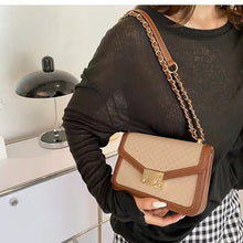 Load image into Gallery viewer, Luxury niche design contrast color western diamond embossed chain one-shoulder messenger handbag