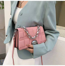 Load image into Gallery viewer, Luxury rhombus handbags niche design chain one shoulder portable messenger small square bag wallet