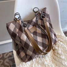 Load image into Gallery viewer, Luxury women&#39;s bag 2022 new wild high-end brand large-capacity western style one-shoulder tote bag