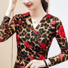 Load image into Gallery viewer, M-4XL Plus Size Women&#39;s Tops Fashion Casual Leopard Print T-Shirt Sexy V-Neck Long Sleeve Women Blouse