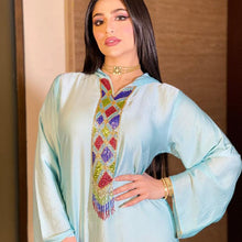 Load image into Gallery viewer, Muslim Women&#39;s Arab Middle East Light Green Satin Robe Hoodedjalabiya Dress Abaya Kimono Suitable For All Seasons Dubai 2021