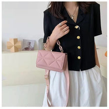 Load image into Gallery viewer, New trendy shoulder bag chain casual simple handbag fashion thick chain small square bag