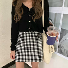 Load image into Gallery viewer, Orange Outerwear Cardigan Jacket Women&#39;s Spring 2020 Korean Style Loose Comfortable Long Sleeve Thin V-neck Knitted Top