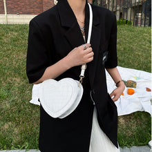 Load image into Gallery viewer, Patent Leather Women Shoulder Crossbody Bags Peach Heart Shape Ladies Small Messenger Bag Female Lovely Clutch Purse Handbags