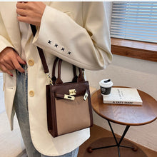 Load image into Gallery viewer, С доставкой Pequeno Cor Sólida PU LEATHER Shoulder Crossbody Malas Laterais com Cabo Curto para As Mulheres 2022 Bolsas De Grife