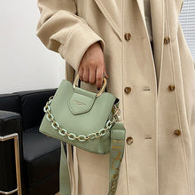 Load image into Gallery viewer, Pequeno couro do plutônio bolsa de ombro crossbody com alça curta para as mulheres  hit inverno moda casual bolsas e bolsas