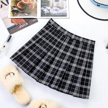 Load image into Gallery viewer, Plus Size Harajuku Short Skirt New Korean Plaid Skirt Women Zipper High Waist School Girl Pleated Plaid Skirt Sexy Mini Skirt
