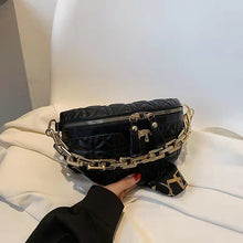 Load image into Gallery viewer, Pochete xadrez couro feminina, bolsa tiracolo de ombro crossbody de luxo com correnteWaist bag