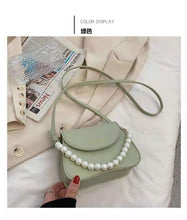 Load image into Gallery viewer, Popular small bags female bags 2021 new trendy fashion texture one-shoulder messenger bag female net red pearl handbag