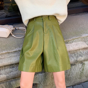 QOERLIN S-4XL Fashion PU Leather Shorts Women&#39;s Autumn Winter Bermuda Elastic Waist Loose Five Points Leather Trousers Shorts