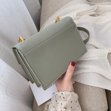 Load image into Gallery viewer, Scrub couro crossbody sacos para as mulheres 2022 pequeno simples bolsa de ombro senhora corrente bolsas e bolsas bolsa de mão v