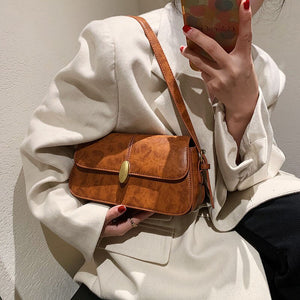 Simple Style Small Vintage PU Leather Underarm Baguette Shoulder Crossbody Bags For Women 2021 Winter Simple Handbags And Purses