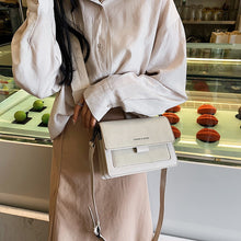 Load image into Gallery viewer, Small bag women 2021 new Korean version of small square bag wide shoulder strap fashion Joker shoulder Messenger bag