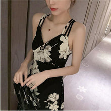 Load image into Gallery viewer, Summer Fashion Women Sling Dresses Casual Backless Dress Ladies Floral Printed Halter Seaside Vacation Beach Party Dress