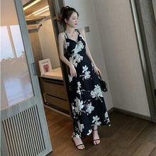 Load image into Gallery viewer, Summer Fashion Women Sling Dresses Casual Backless Dress Ladies Floral Printed Halter Seaside Vacation Beach Party Dress