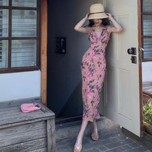 Load image into Gallery viewer, Summer Sexy Strap Dress Women Korean Backless Beach V-Neck Elegant Floral Dress Casual Bodycon Holiday Party Midi Dress 2021