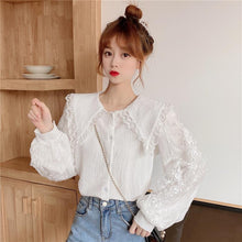 Load image into Gallery viewer, Sweet Lace Patchwork Doll Collar Puff Sleeve Shirt Female Cute All-match Spring Autumn 2021 New Slim Shirts Office Ladies Top